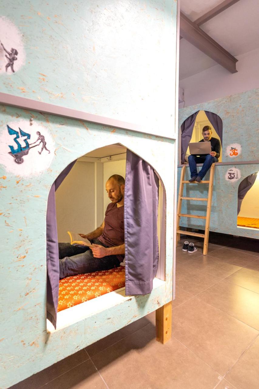 Eco Akko Hostel Eksteriør bilde